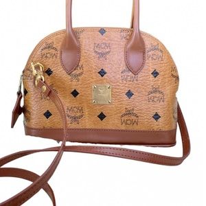 Rare vintage mcm crossbody Alma style